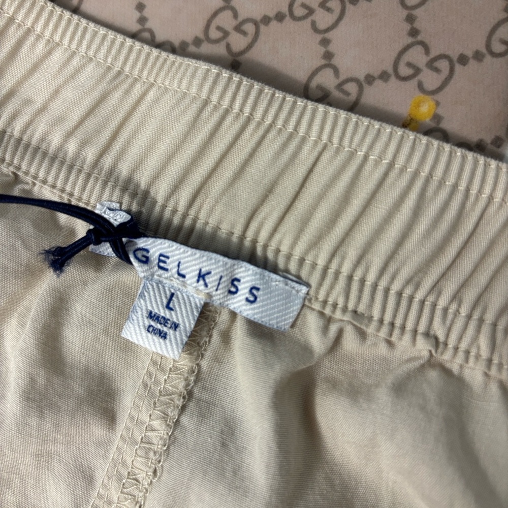NWT Angel Kiss Tan Lightweight Cargo Pants Back Elastic Waist Wide Leg Women’s L - Picture 13 of 16